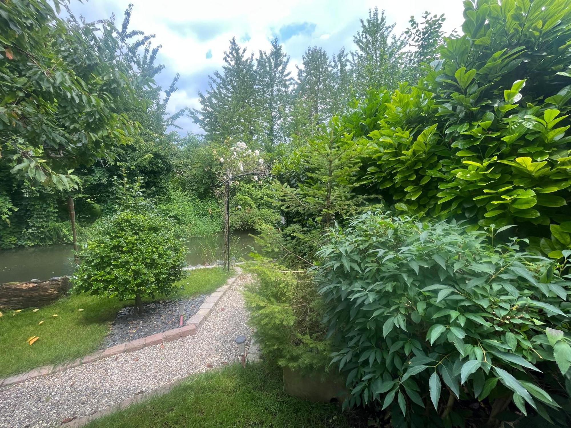 Plobsheim Entre Ville & Campagne מראה חיצוני תמונה