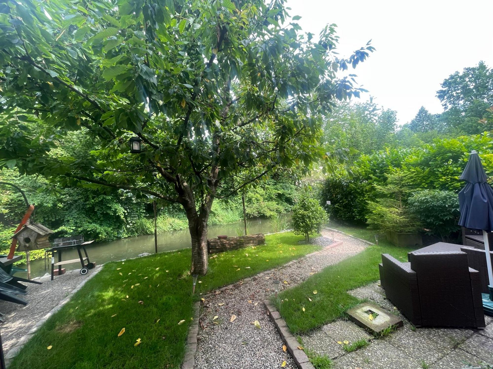 Plobsheim Entre Ville & Campagne מראה חיצוני תמונה